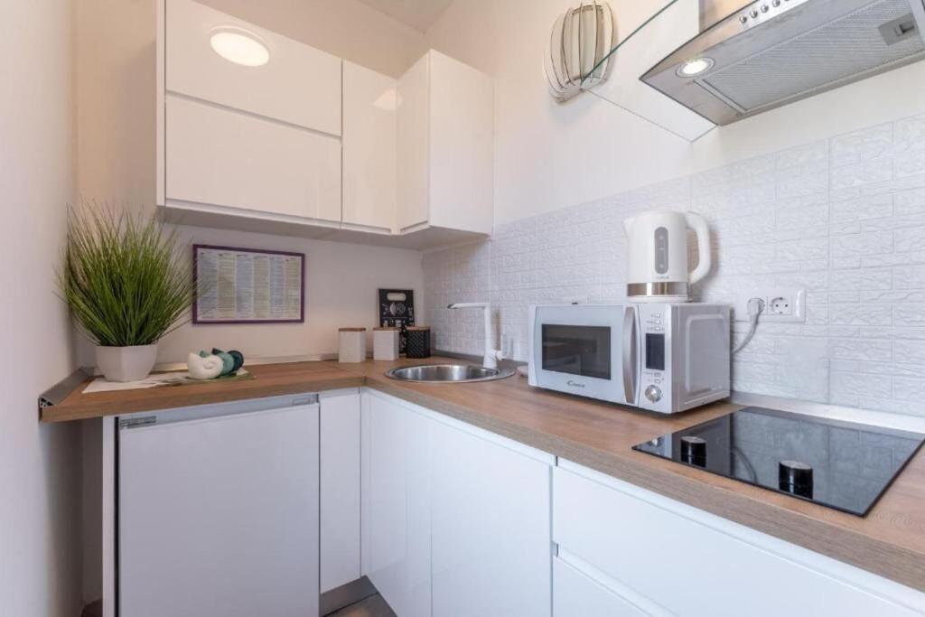 Apartments And Room Poesia Split Dış mekan fotoğraf