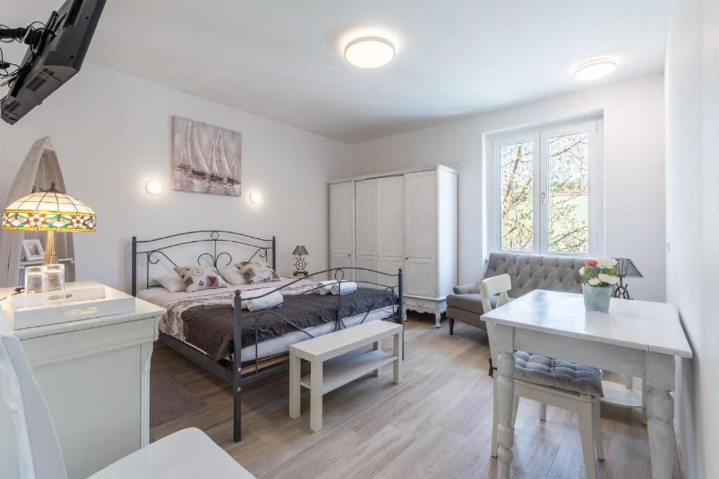 Apartments And Room Poesia Split Dış mekan fotoğraf
