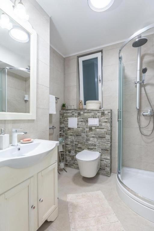 Apartments And Room Poesia Split Dış mekan fotoğraf